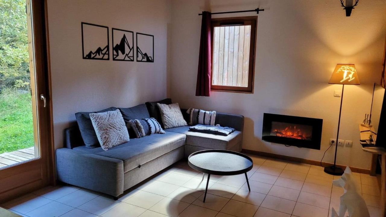 Chalet By Sophie Superdevoluy Avec Piscine Dış mekan fotoğraf