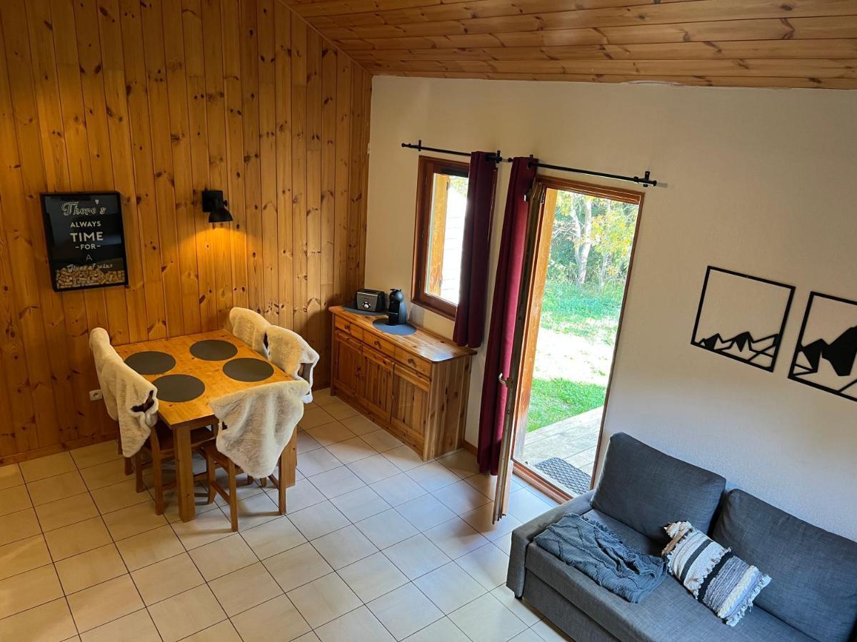 Chalet By Sophie Superdevoluy Avec Piscine Dış mekan fotoğraf