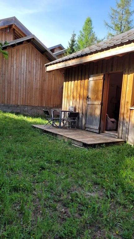Chalet By Sophie Superdevoluy Avec Piscine Dış mekan fotoğraf