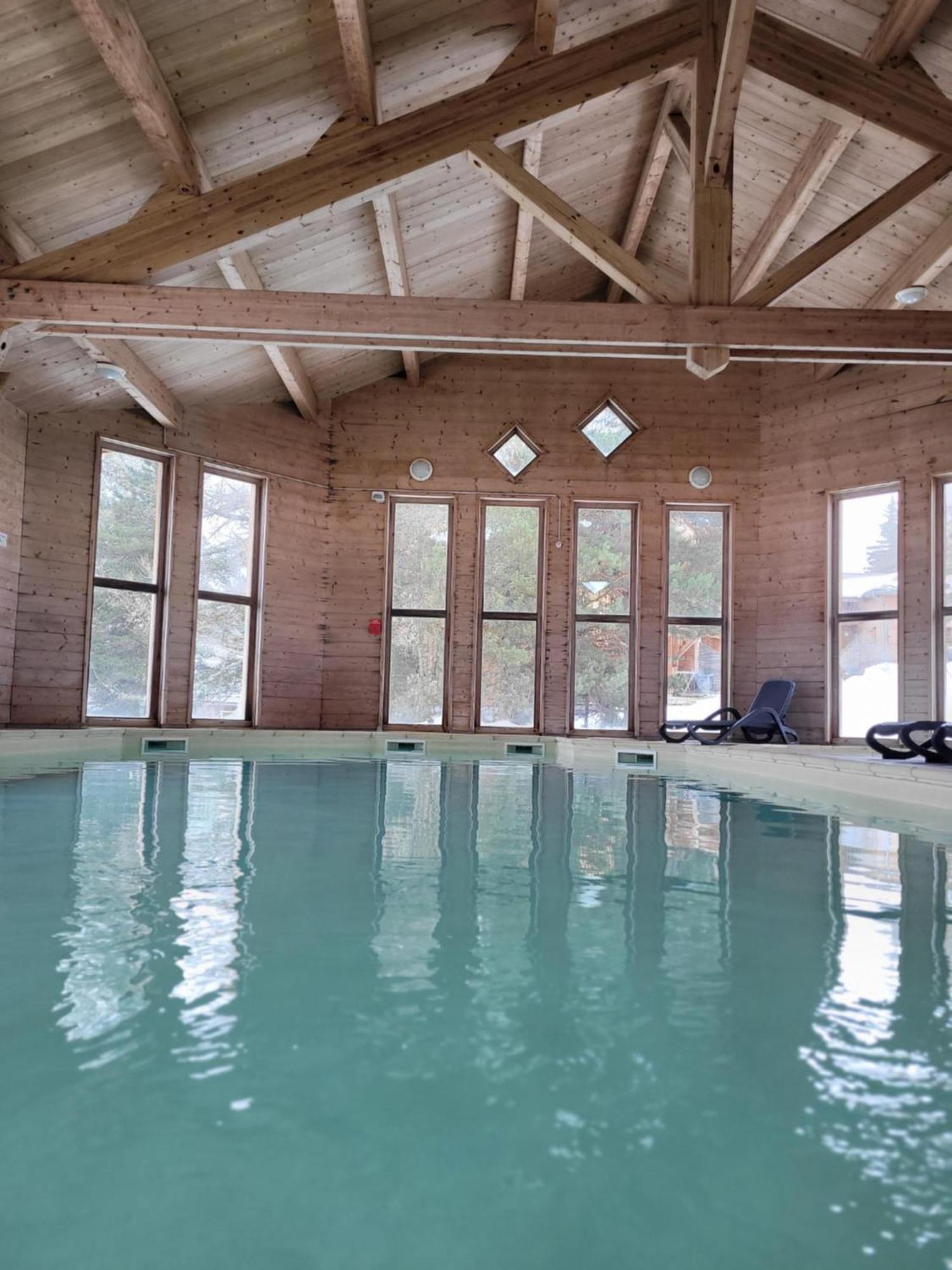 Chalet By Sophie Superdevoluy Avec Piscine Dış mekan fotoğraf